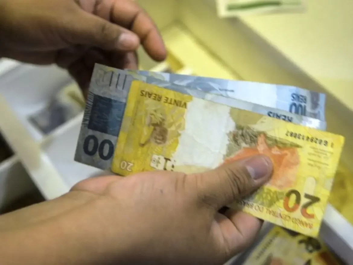 Crédito do Trabalhador já beneficiou mais de 70 mil celetistas em Santa Catarina