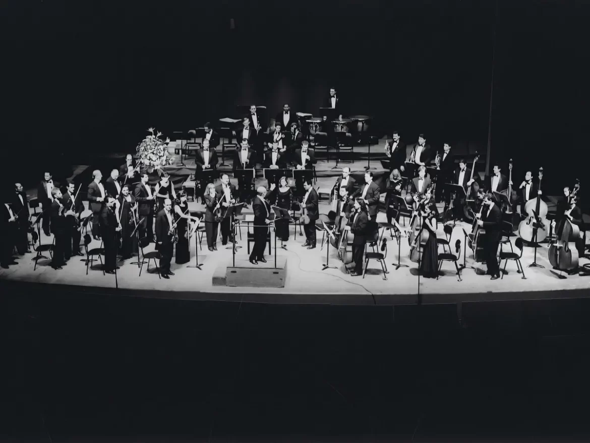 Símbolo da cultura no Estado, Orquestra Sinfônica do Paraná celebra 40 anos