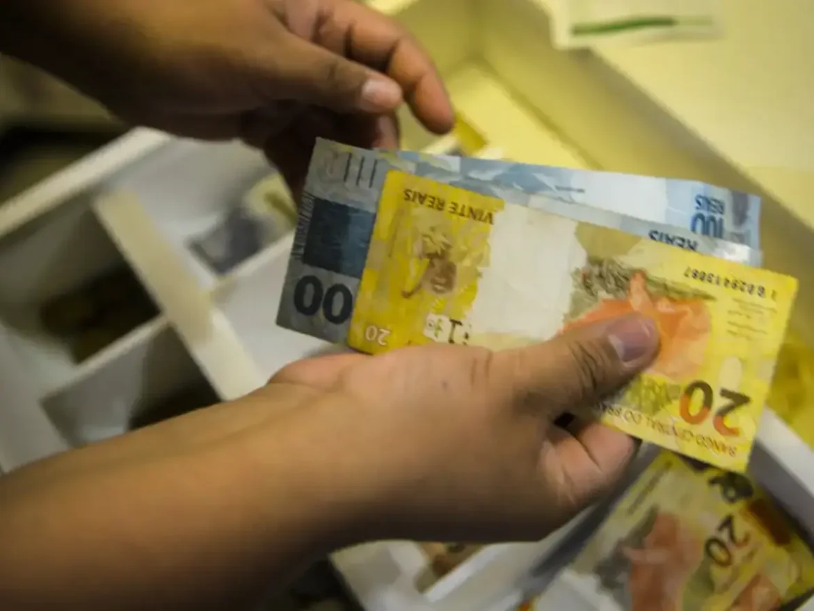 Brasil tem melhor renda, menor pobreza e desigualdade segundo dados recentes